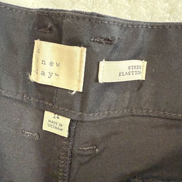 A New Day Black Pants Classic Straight-Leg - Picture 9 of 9